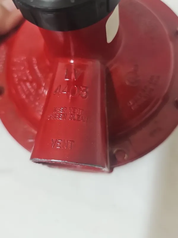Трубопроводная арматура RegO LV4403TR4 First Stage Propane LP Gas Regulator 1/2” — фото лота 1