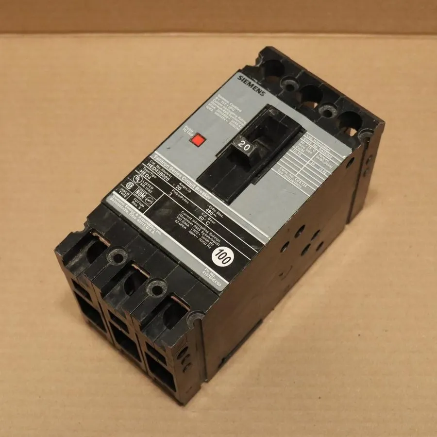 Автоматический выключатель Siemens Sentron Series 3 pole circuit breaker 20A 480
