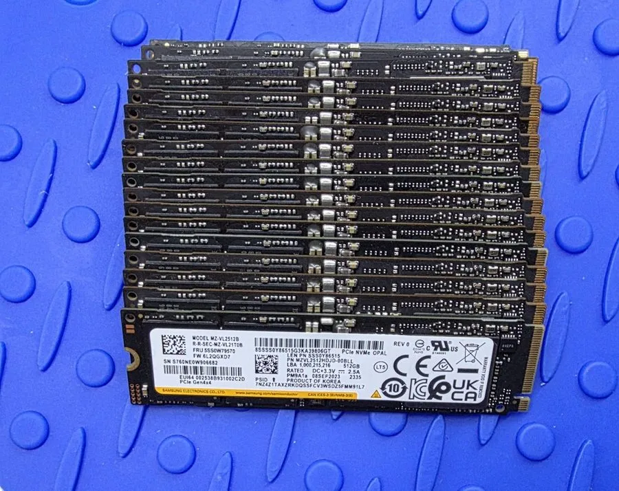 SSD-накопитель Samsung PM9A1 M.2 NVMe 2280 512GB PCIe SSD Gen4 MZ-VL2512B (90 da