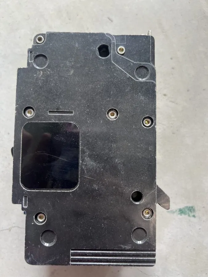 Автоматический выключатель Square D EGB34050 3 Pole 50 Amp 480V Circuit Breaker