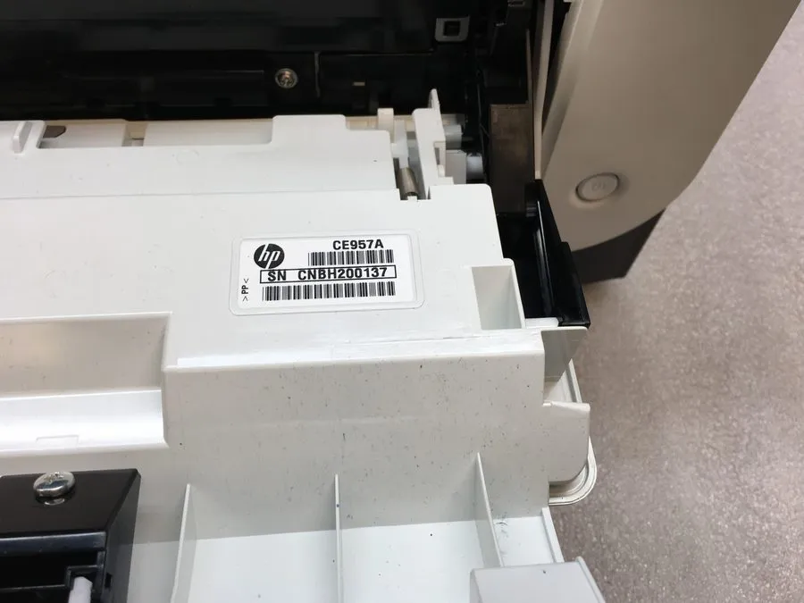 Лазерный принтер HP LaserJet Pro 400 M451dn Color Laser Printer CE957A 40K pgs T