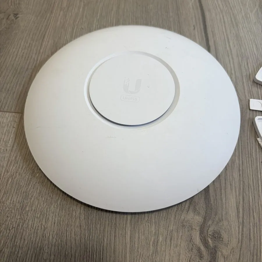 Точка доступа Wi-Fi Ubiquiti UniFi U6-PRO Radio access point Wi-Fi 6 2.4 GHz, 5 