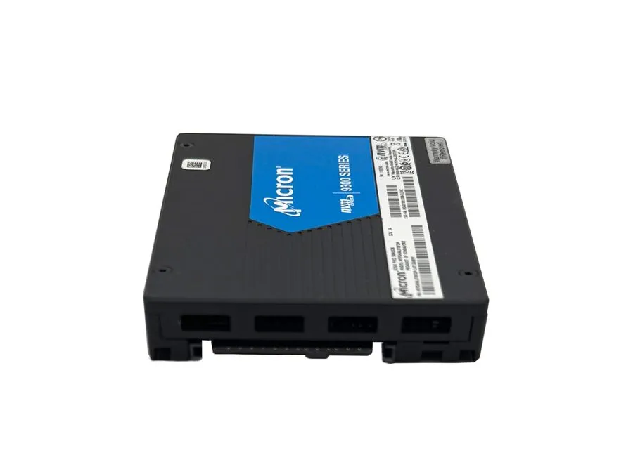 SSD-накопитель Micron 9300 PRO 3.84TB SSD 2.5" U.2 PCIe 3.0x4 NVMe MTFDHAL3T8TDP — фото лота 1