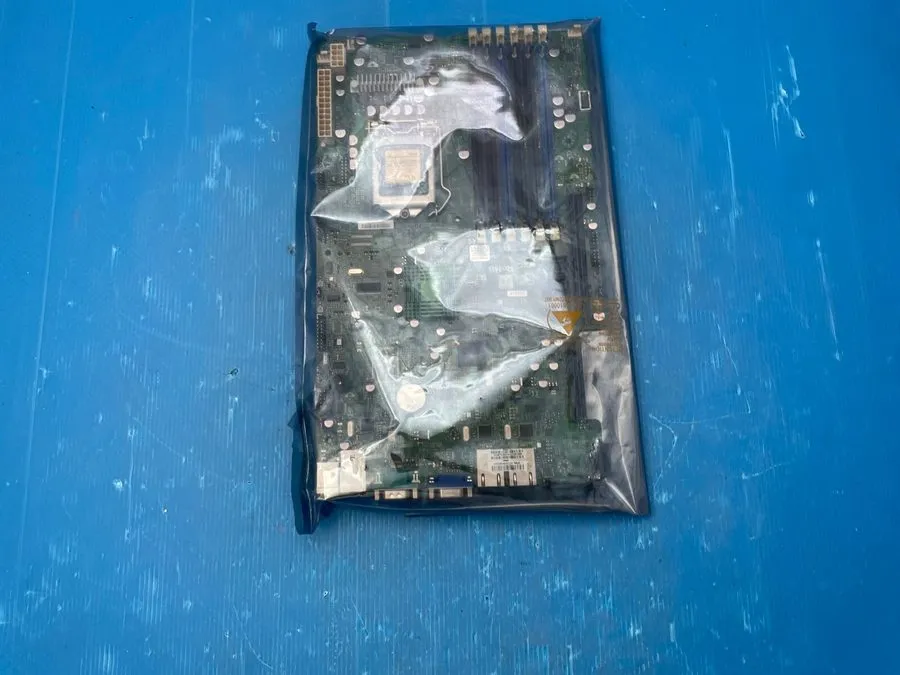 Материнская плата SuperMicro X8SIU-F LGA1156 Server Motherboard w/Memory Ram, He