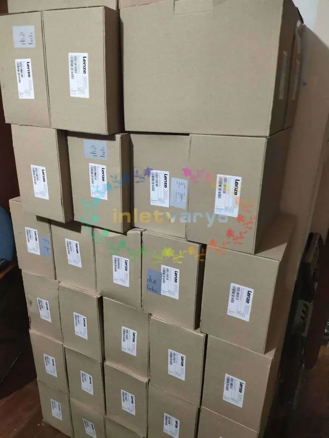 Сервопривод EVS9323-ER LENZE SERVO DRIVE INVERTER
