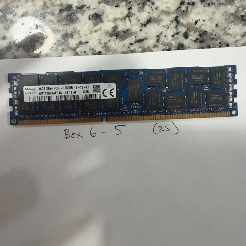 Модуль памяти Hynix 16GB PC3-10600 DDR3-1333MHz ECC REG Server RAM HMT42GR7AFR4A