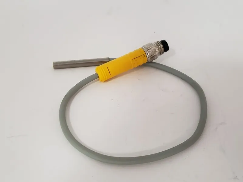 Датчик приближения Turck BI 1-EH04-AN6X-0.2M-PSG 3M Inductive Proximity Sensor
