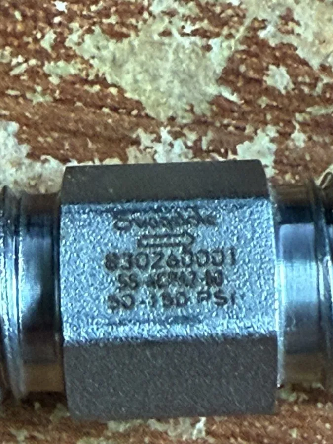Клапан Swagelok SS-4CPA2-50 Stainless Steel 1-Piece Poppet Check Valve FNSP