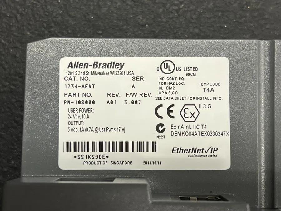 Модуль ввода-вывода Allen-Bradley 1734-AENT / C POINT I/O Ethernet Network Adapt