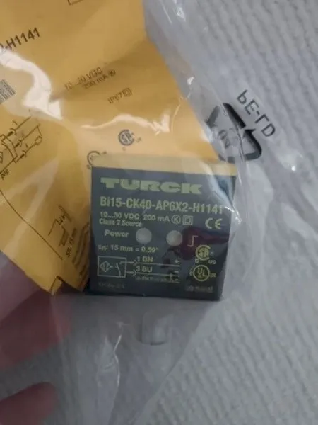 Датчик приближения TURCK Proximity Switch Sensor BI15-CK40-AP6X2-H1141