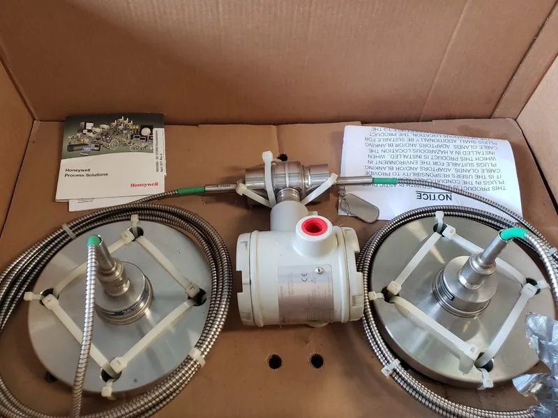 Датчик давления HONEYWELL ST3000 REMOTE SEALS SERIES 100 LEVEL TRANSMITTER. ROSE