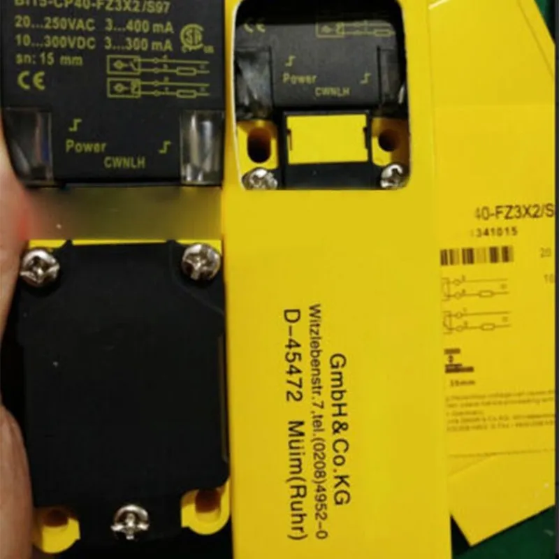 Датчик приближения TURCK BI15-CP40-FZ3X2/S97 Rectangular Embedabble Inductive Pr