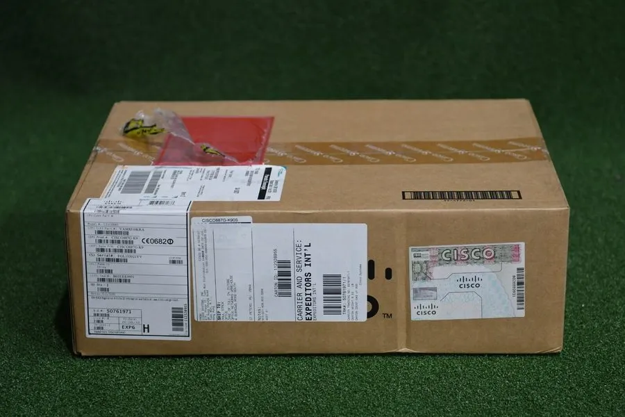 Маршрутизатор CISCO CISCO888G-K9 Cisco 888 G.SHDSL Sec Router w/ 3G B/U