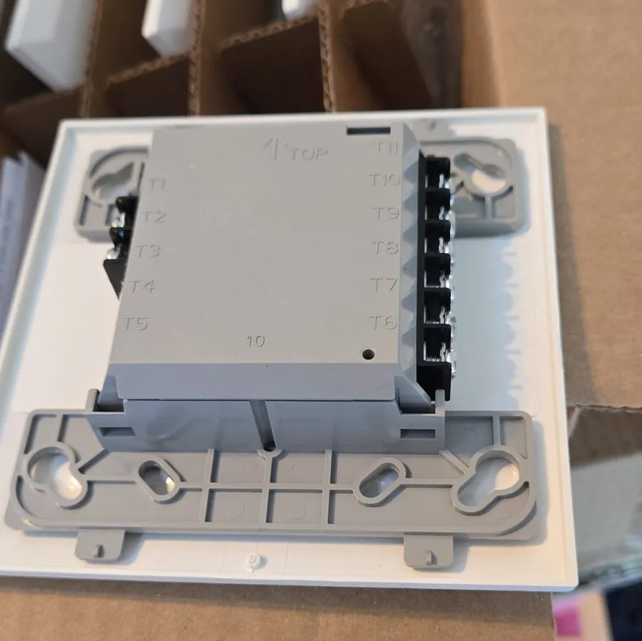 Реле NOTIFIER FRM-1-BP ADDRESSABLE FIRE ALARM RELAY MODULE BULK — фото лота 2