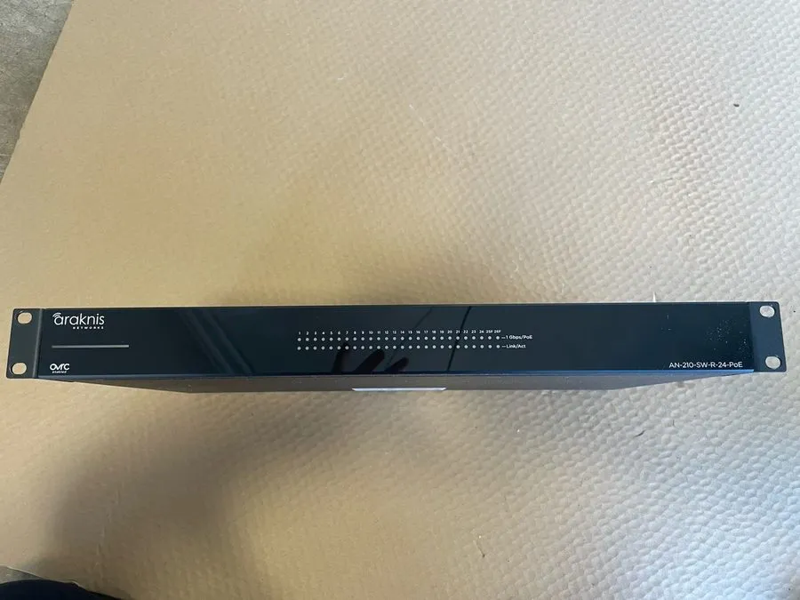 Коммутатор Araknis AN-210-SW-R-24-POE Gigabit POE Network Switch 24 Port Rackmou