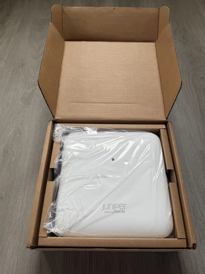 Точка доступа Wi-Fi (UNCLAIMED) Juniper AP33-US Multigigabit Wi-Fi 6 MIST AP
