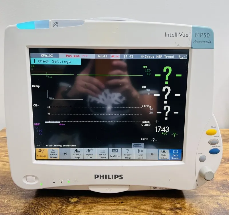 Электрокардиограф Philips IntelliVue MP50 w/ M3015A & M3001A Co2, Spo2, ECG, NIB