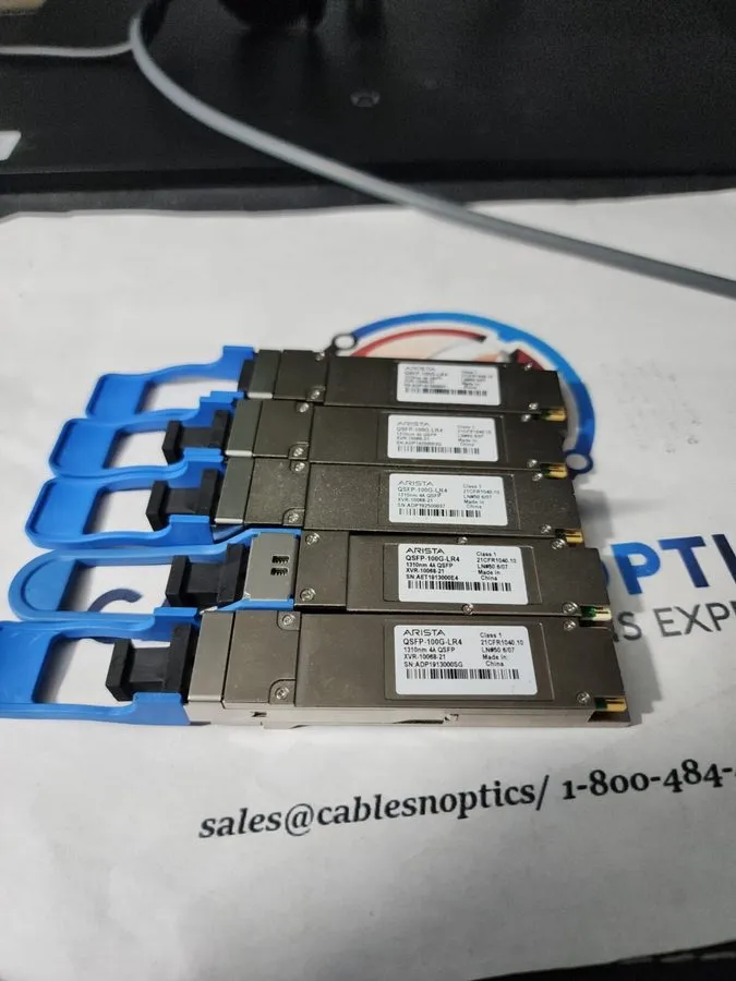 Трансивер ARISTA QSFP-100G-LR4 XVR-10068-21 100GBase-LR4 Two Years