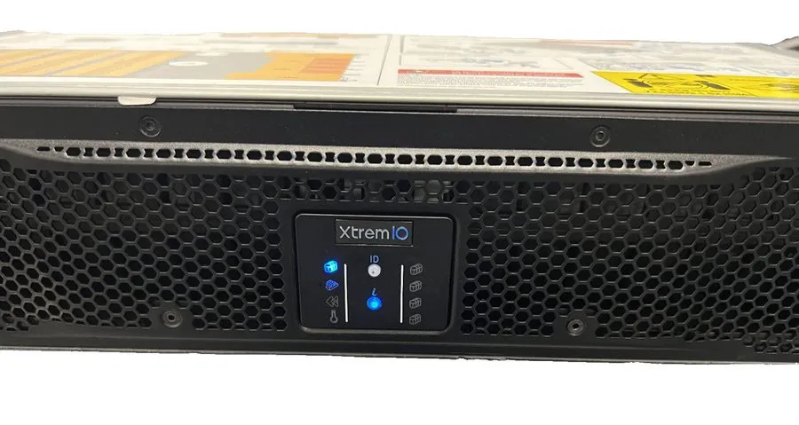 Флеш-массив QCT QuantaVault JB2720 Extreme Performance-Density 72-Bay All Flash 