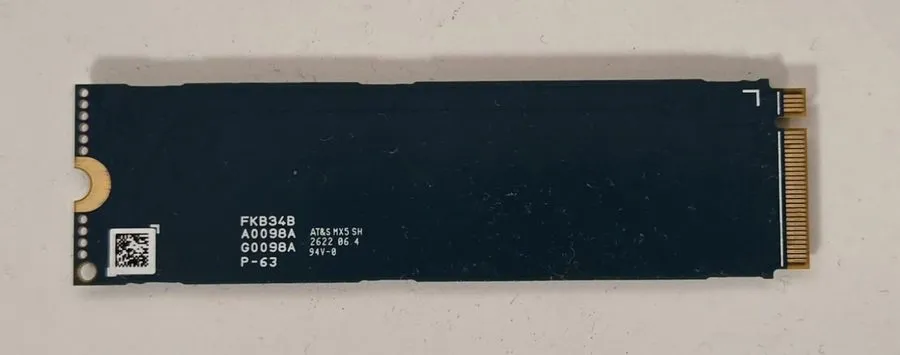 SSD-накопитель KIOXIA BG5 512GB M.2-2280 NVMe SSD KBG50ZNV512G BG5