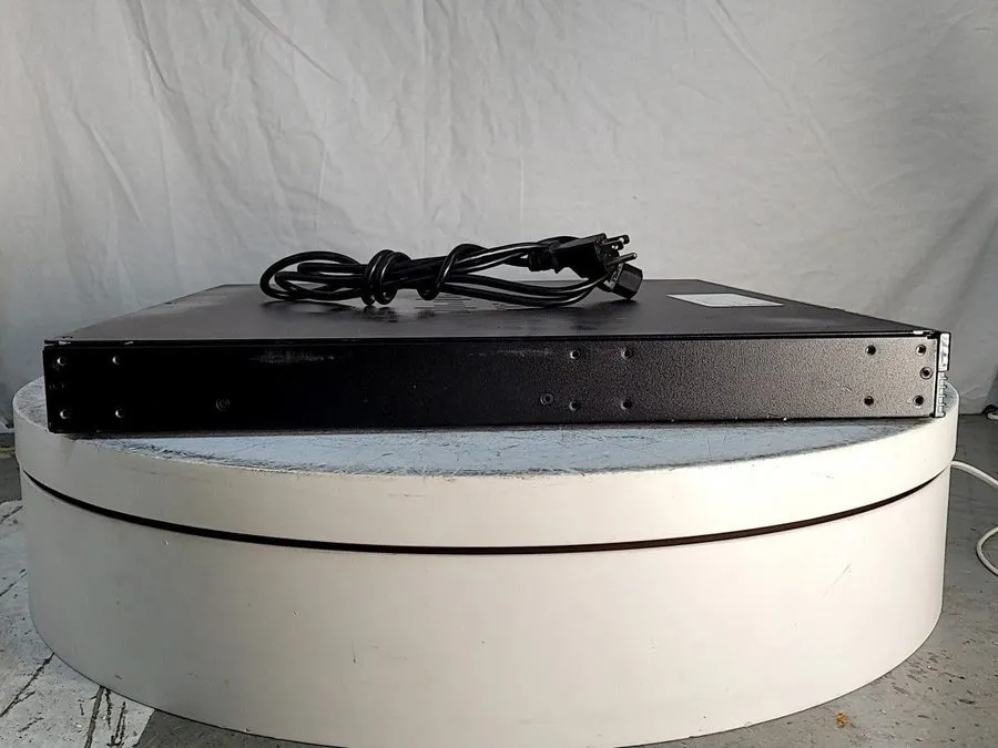 Маршрутизатор CISCO 2901 2-Port Gigabit Integrated Services Router CISCO2901/K9