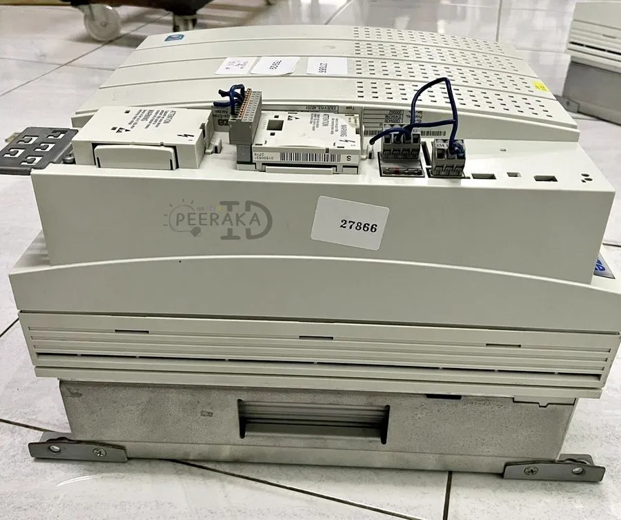 Частотный преобразователь Inverter Drive LENZE E82EV153_4B201, ship — фото лота 1