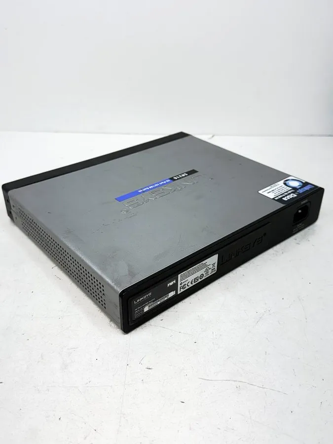 Коммутатор CISCO SYSTEMS SR216 LINKSYS 16 PORT 10/100 SWITCH 115 VAC