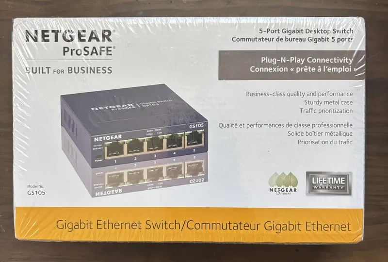Коммутатор NETGEAR PROSAFE 5-PORT GIGABIT DESKTOP SWITCH MODEL No GS105
