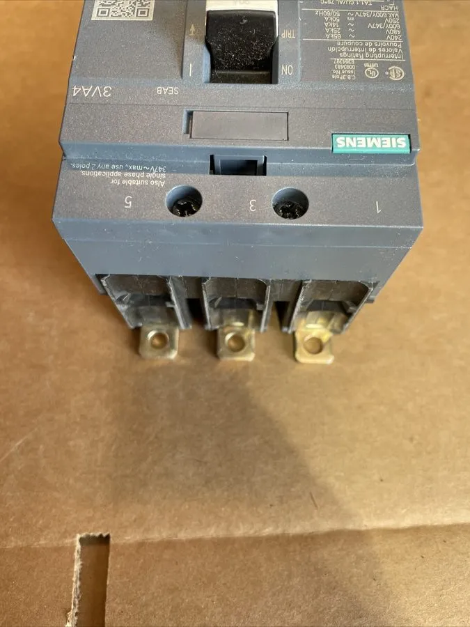 Автоматический выключатель 3VA4180-4ED34-0AA0 Siemens Circuit Breaker 3 Pole 80 