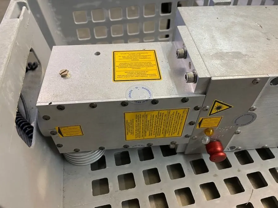 Электронный компонент Spectra Physics H10-106QW Industrial Laser