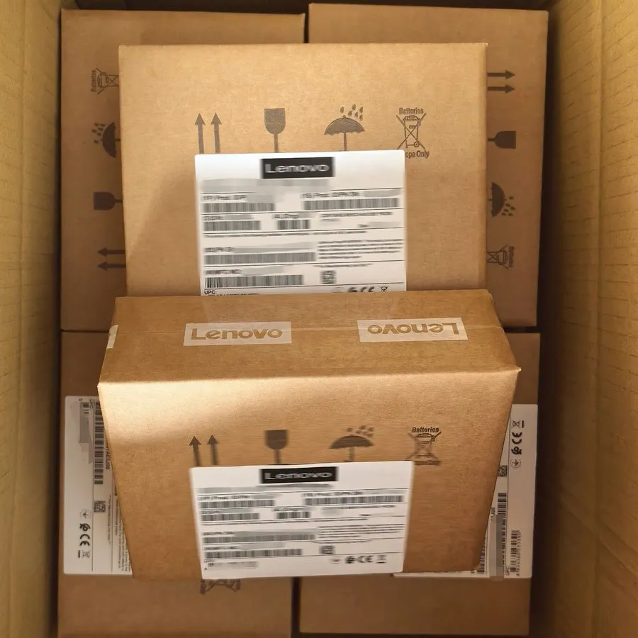 Сервер Lenovo 240GB 02JG557 7XB7A17072 ThinkSystem 2.5" SATA 6Gb/s HOT SWAP SSD 