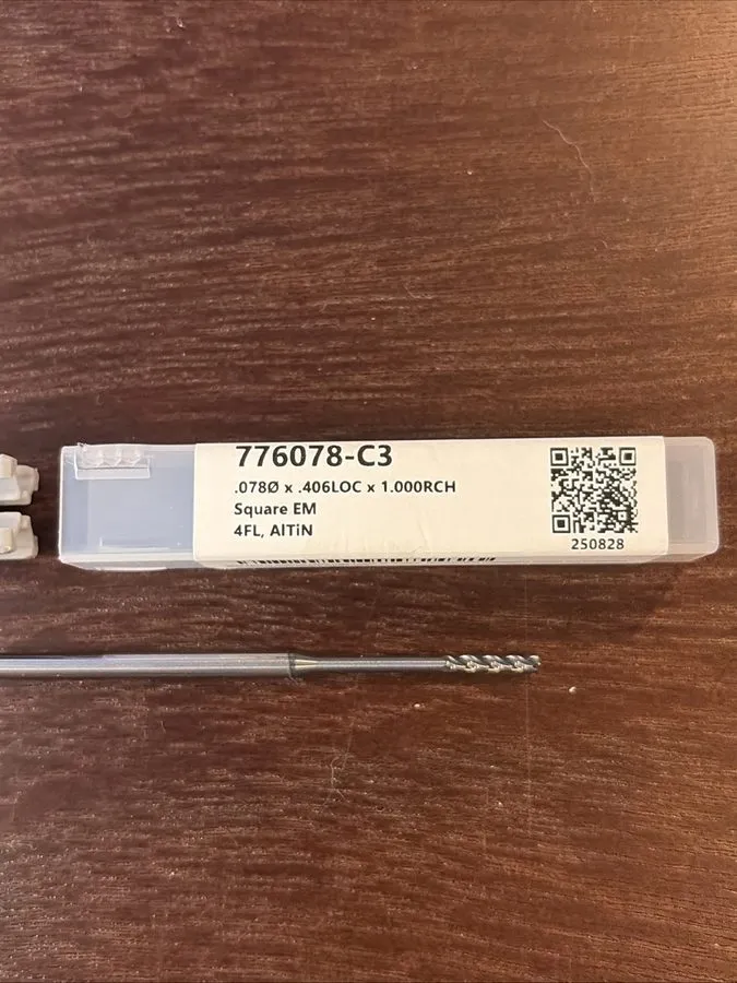 Режущий инструмент Harvey Tool HTC 776078-C3 Solid Carbide Square End Mill 5/64" — фото лота 1