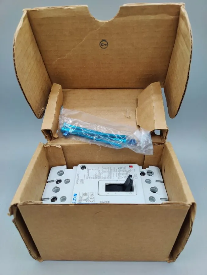 Автоматический выключатель EATON PDG1 CUTLER HAMMER 50 Amp 3 Pole 480V Circuit B