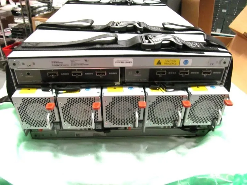 СХД Dell Compellent SC280 High Density Dense Storage Enclosure 5U 12G SAS 84x 4T