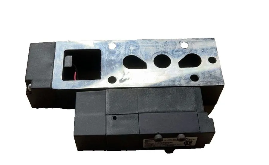Электромагнитный клапан Parker 3804 Solenoid Valve F3E52BGC23A 120V 145 PSI Pneu