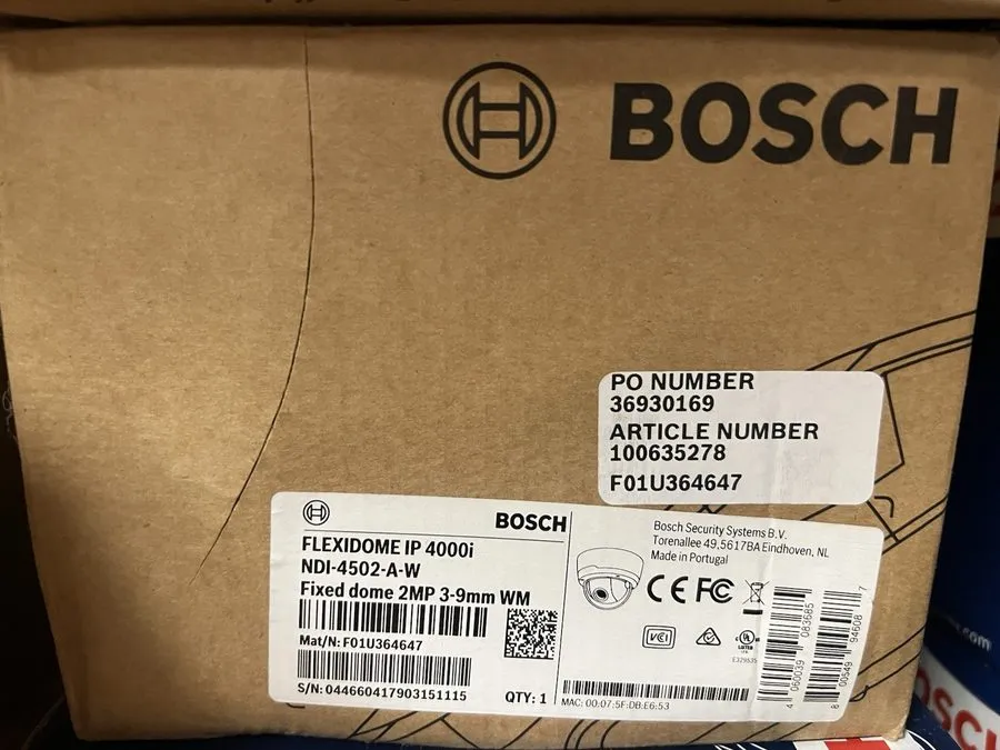 Камера Bosch FLEXIDOME IP 4000i NDI-4502-A-W 2MP 3-9mm IP Dome Security Camera