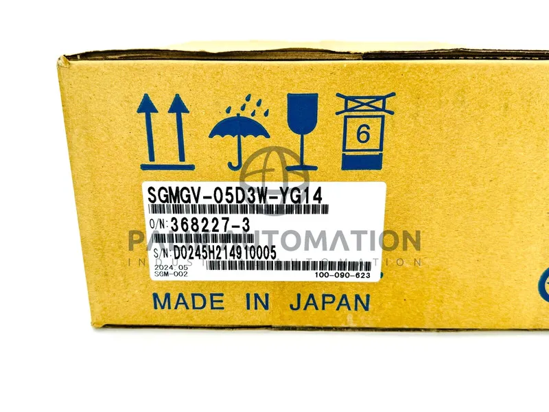 Серводвигатель YASKAWA SERVO MOTOR SGMGV-05D3W-YG14