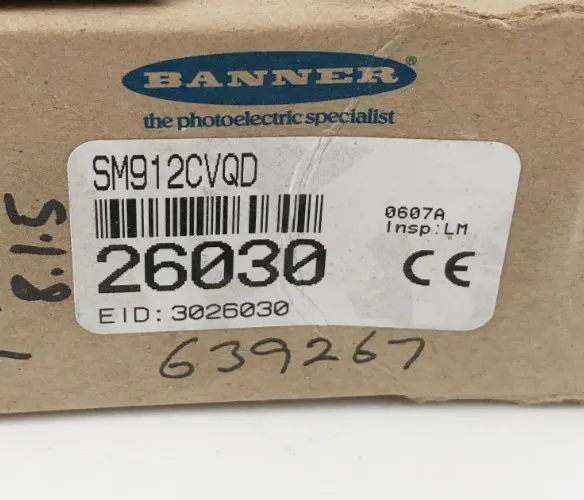 Фотоэлектрический датчик Banner Engineering SM912CVQD Photoelectric Sensor 10-30