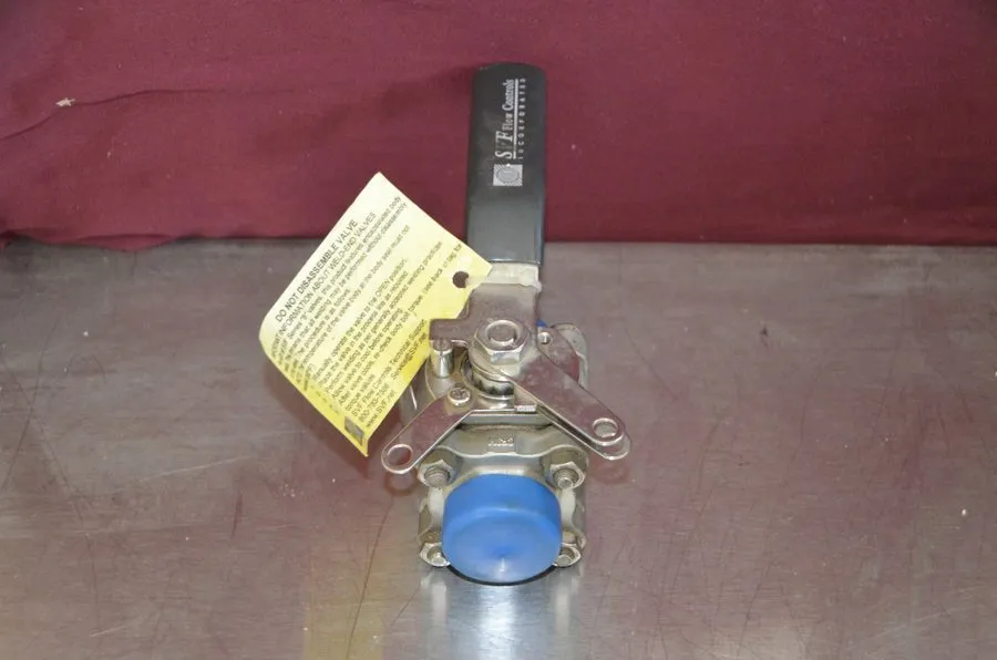 Клапан SVF Flow Controls 3/4 inch Stainless Steel Ball Valve B86666ATSW