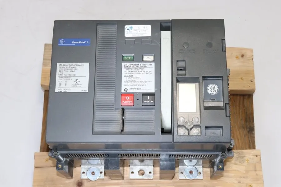 Автоматический выключатель GE SSF08G208 800A 3-POLE STD BREAK CIRCUIT BREAKER, 6 — фото лота 2
