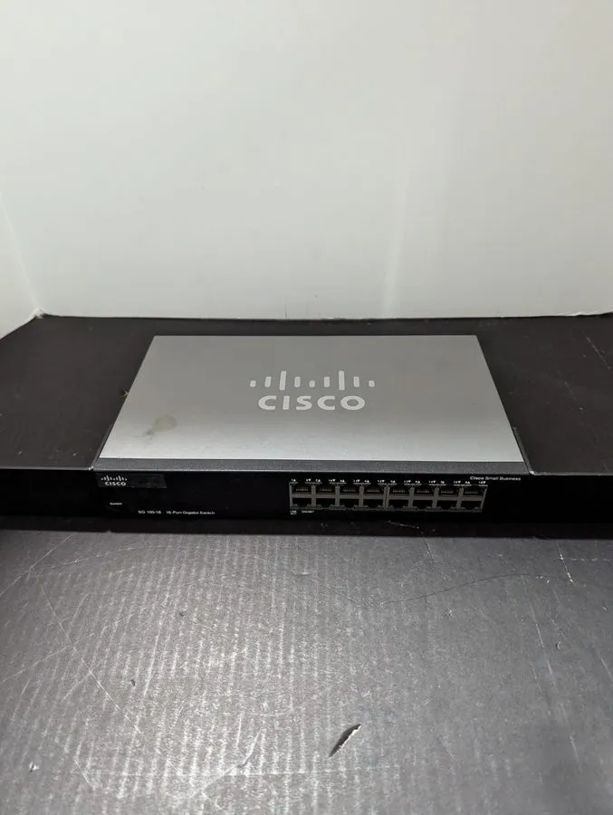 Коммутатор Cisco SG100-16 16 Port Unmanaged Gigabit Ethernet Switch Business Rac
