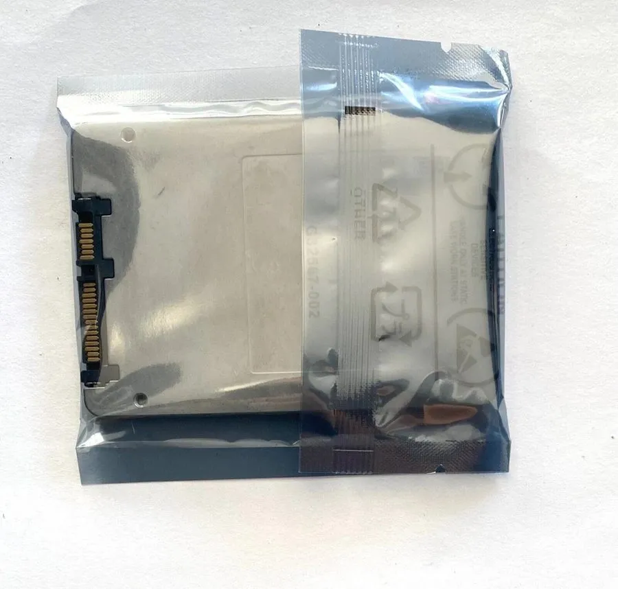 SSD-накопитель Intel DC S3500 800GB SSD 2.5" SATA 6Gb/s Solid State Drive SSDSC2
