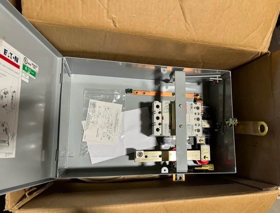 Автоматический выключатель P3BHFD3225N EATON 225 Amp 480V 3 Phase 4 Wire Circuit
