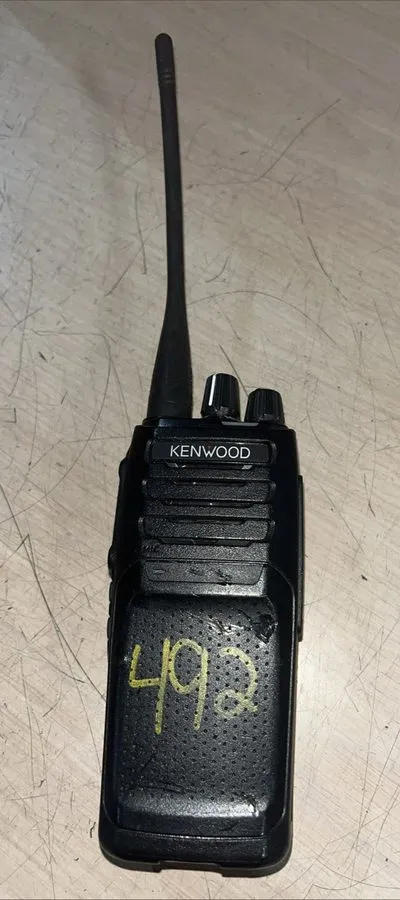 Радиостанция Kenwood NX-1000 Series (NX-1300-K5) UHF Transceiver Two-Way Radio