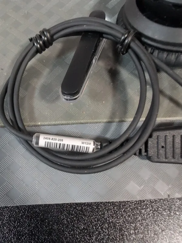 VoIP-шлюз Jabra BiZ 2400 II DUO Over-The-Head Noise-Canceling QD Headset 2409-82