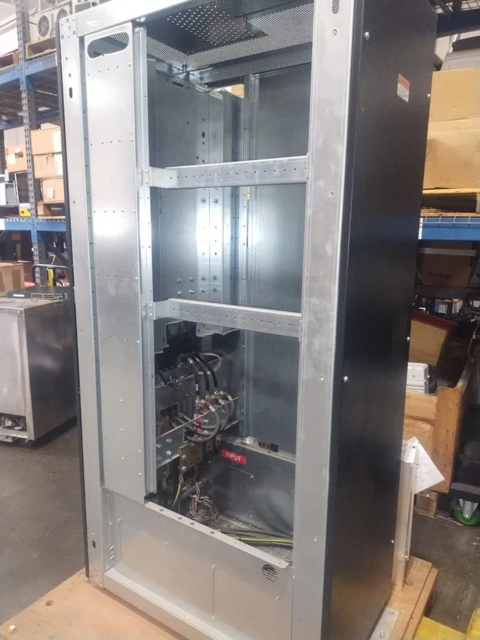Климатическое оборудование Emerson Network Power Liebert® APM AC Power System. N — фото лота 1