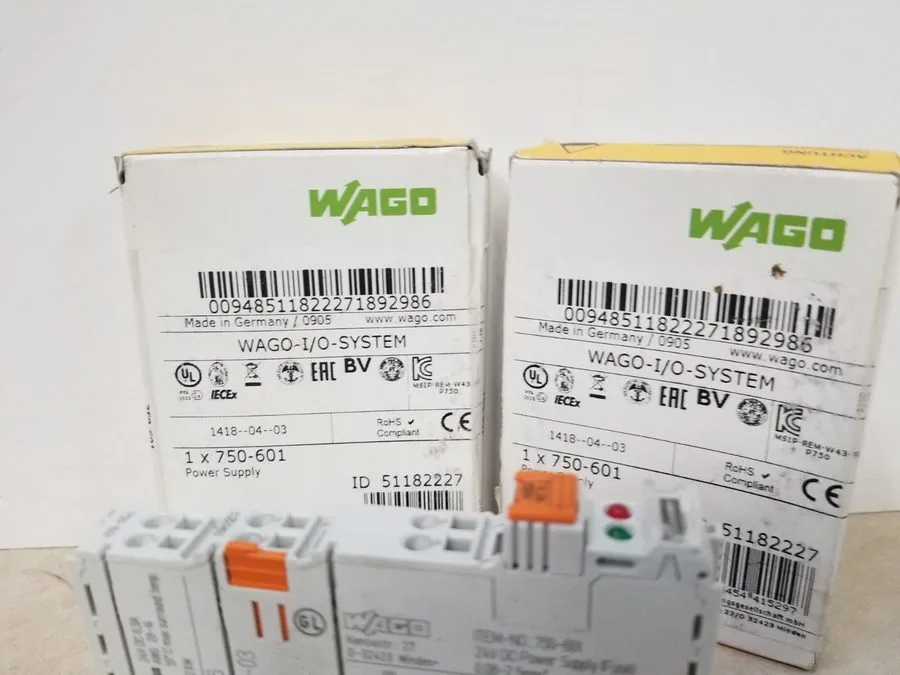 Модуль WAGO 750-601 I/O System 750 Supply Module w/ Fuse 24V DC 6.3A DIN Rail