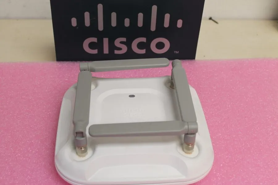 Точка доступа Wi-Fi CISCO AIR-CAP3702E-A-K9 AIRONET 802.11AC DUAL BAND WIRELESS 