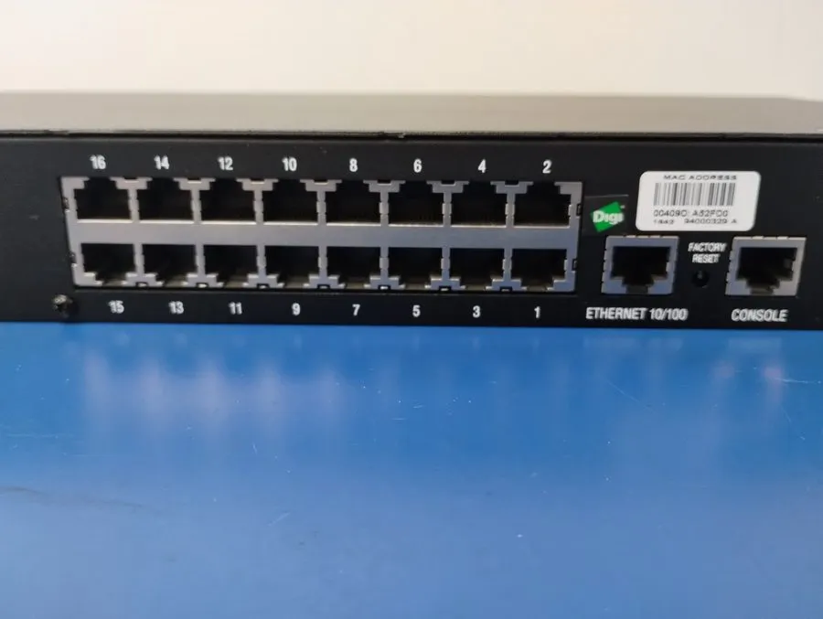 Сервер DIGI CM 16 Connectware Console Server 50000838-06 C Rev A 50-60Hz — фото лота 1