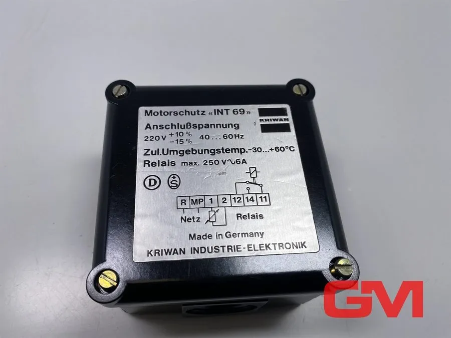 Реле защиты Siemens 3UN7 003 Power Relay Motor Protection 220V 40-60HZ 5AMP 250V